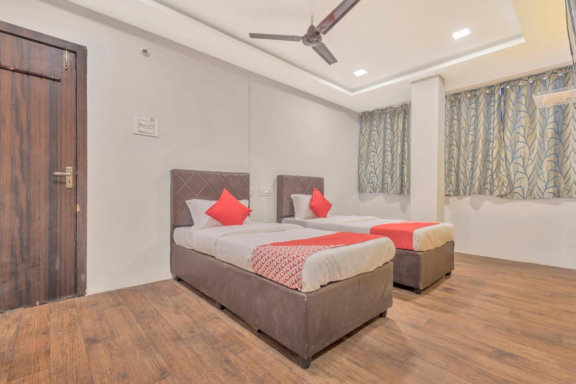 Hotel O Ankitha Grand Kondapur (Telangana) Exterior foto