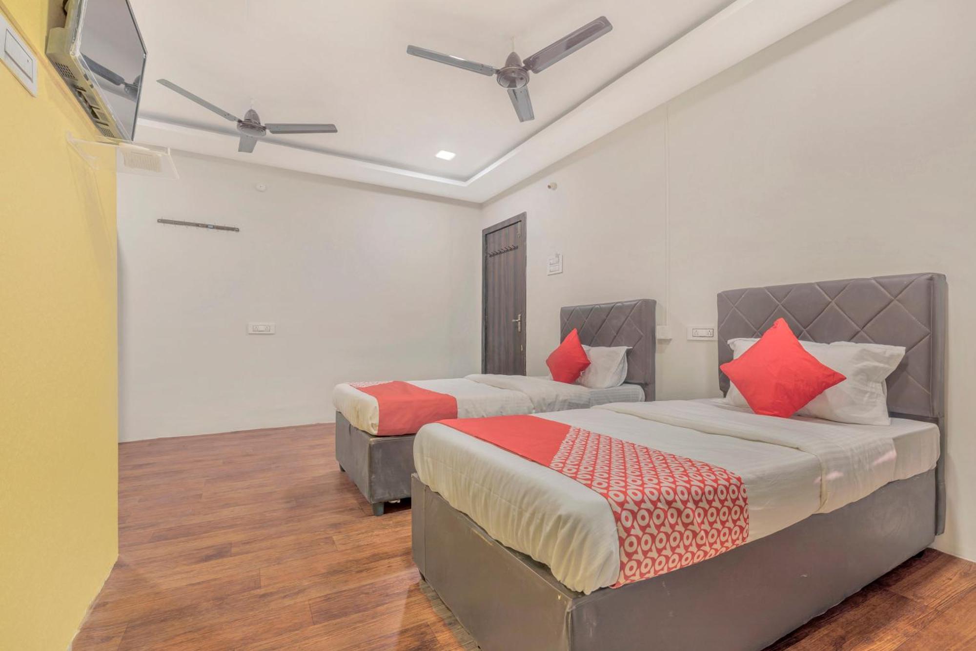 Hotel O Ankitha Grand Kondapur (Telangana) Exterior foto